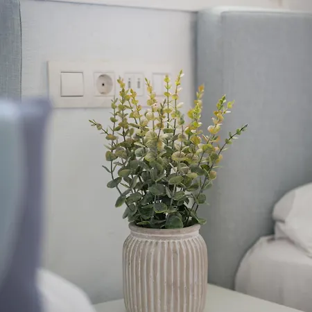 Holiday home Refurbished 2 Bedrooms House Private Pool *