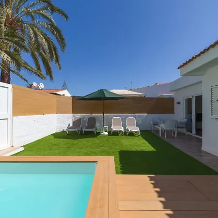 Refurbished 2 Bedrooms House Private Pool *