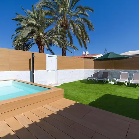 Refurbished 2 Bedrooms House Private Pool